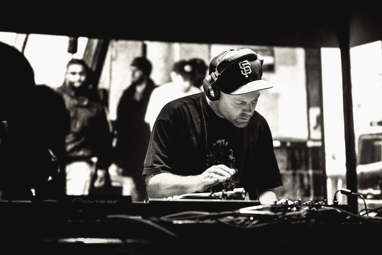 DJ Shadow - Hip Hop - Immagine copertina