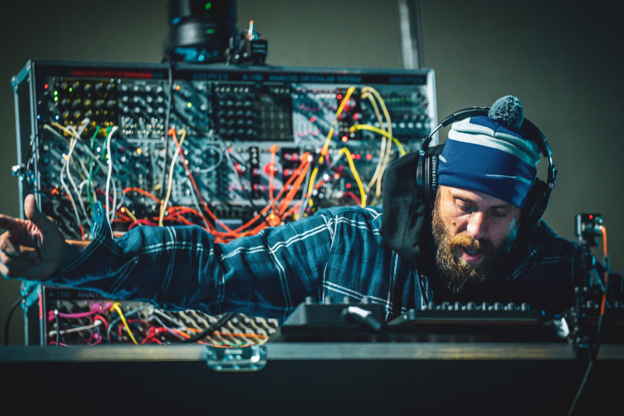 Pretty Lights- Musica Elettronica Immagine di Copertina