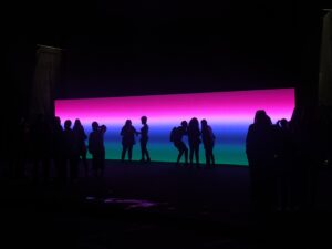 Krista Kim - Installazioni interattive ed Opere Arte