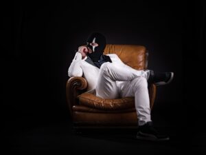 Mezzosangue - Mc Underground Italiano - Musica Hip Hop