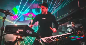 Opiuo - Glitch Hop Music - Funkadelic Bass