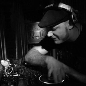 Ninjula - Glitch Hop e Swing USA