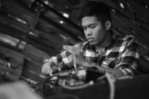 Edit - The Glitch Mob -Glitch Hop Music