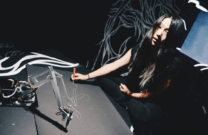 Sougwen Chung - Arte Digitale - Immagine di Copertina