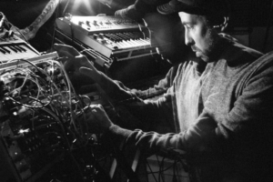 Dabrye - Musica Elettronica e Hip Hop Immagine di Copertina