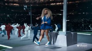 Serena Williams - Crip Walk - Balla al Superbowl