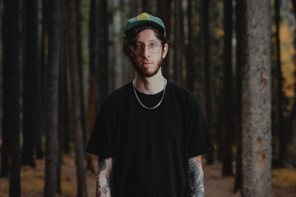 Of The Trees - Produttore Musica Elettronica e Visual Artist - Immagine di Copertina