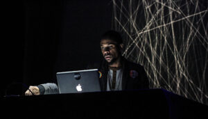 Mono/Poly - Hip Hop e Elettronica - Musica Glitch Hop