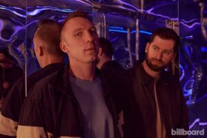 ODESZA su Billboard 2022 – foto di Meron Menghistab per il lancio di 'The Last Goodbye'