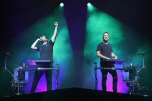 ODESZA in studio o backstage: Harrison Mills e Clayton Knight in un interno