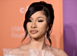 Cardi B nel 2019 – artista e attivista della scena hip hop femminile