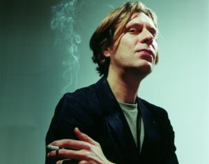 Fennesz press photo 2019 — musicista elettronico di Vienna