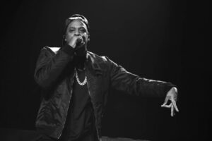 Jay-Z nel 2013, anno dell'uscita di Magna Carta Holy Grail distribuito in anticipo a Samsung