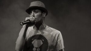 Kacem Wapalek, voce dell'Animalerie nella scena rap di Lione