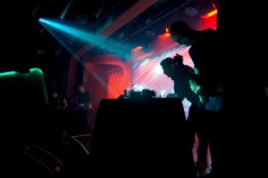 Plaid sul palco live set IDM elettronica
