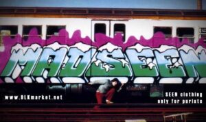 Seen UA, graffiti su vagone metropolitana New York, foto repertorio