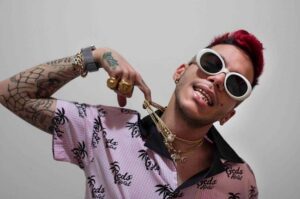 Sfera Ebbasta, rapper milanese autore di XDVR nel 2015 e primo italiano a esibirsi in due date a San Siro nel 2024