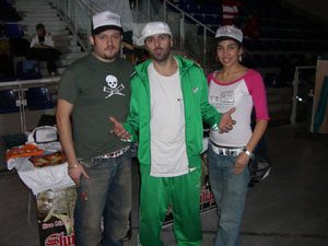 Foto storica B-Boy breaking Italia anni 80, scena hip hop underground torinese