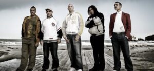 Sud Sound System durante un concerto nel 2010